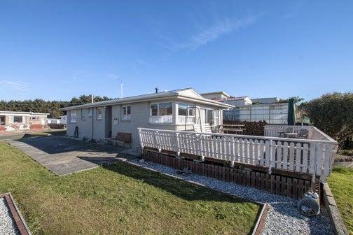 327 Barrow Street, Bluff