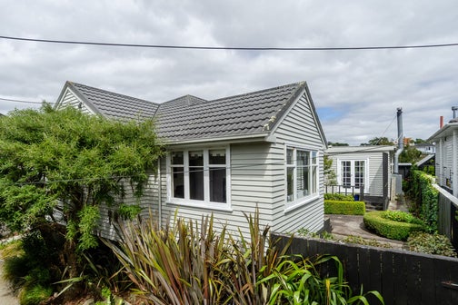 42 Ganges Road, Khandallah, Wellington