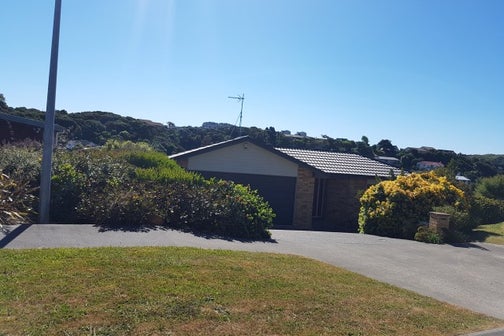 20 Astronomer Place, Whitby, Porirua