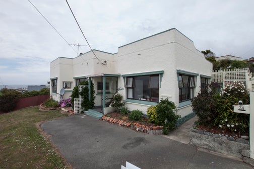 74 Foyle Street, Bluff