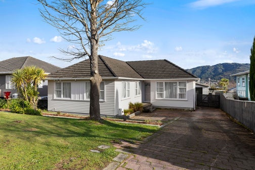 32 Castlerea Street, Wainuiomata, Lower Hutt