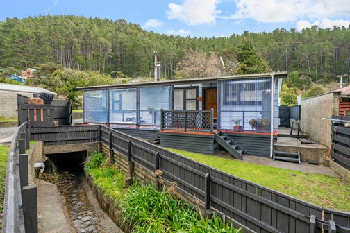 45 Elmslie Road, Pinehaven, Upper Hutt