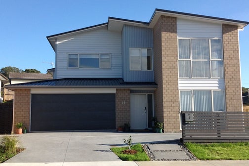 11 Surf View Crescent, Red Beach, Red Beach