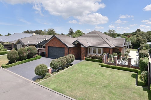 27 Heathridge Place, Lincoln, Lincoln