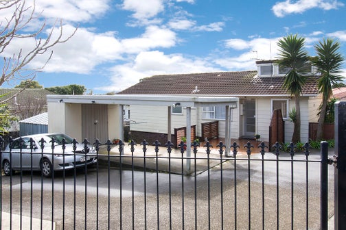 10A Glenshee Place, Highland Park, Auckland
