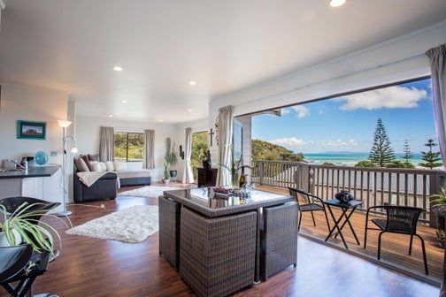 9 Stratford Drive, Cable Bay, Cable Bay