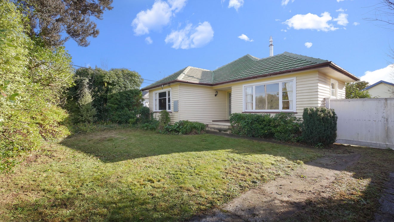 71 Glenfield Crescent, Mairehau, Christchurch - Carousel 1