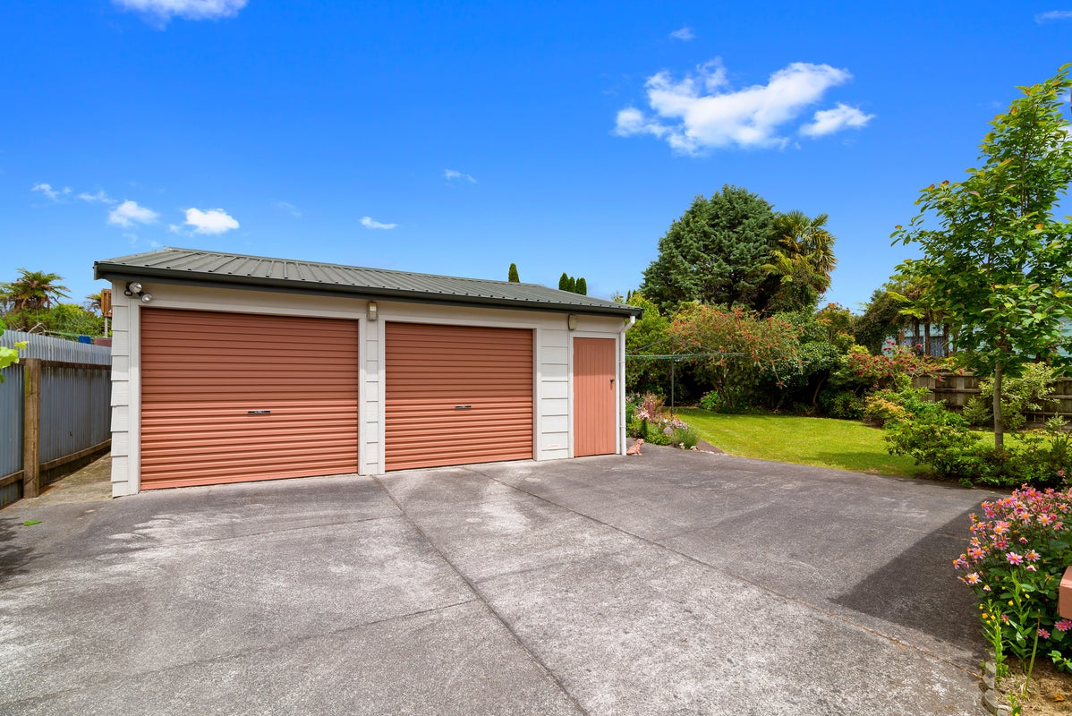 14 Camellia Drive, Ngongotaha, Rotorua - Carousel 2