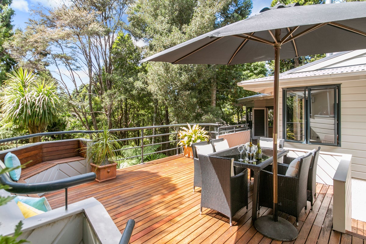 13 Kaurimu Rise, Titirangi, Auckland - Carousel 16