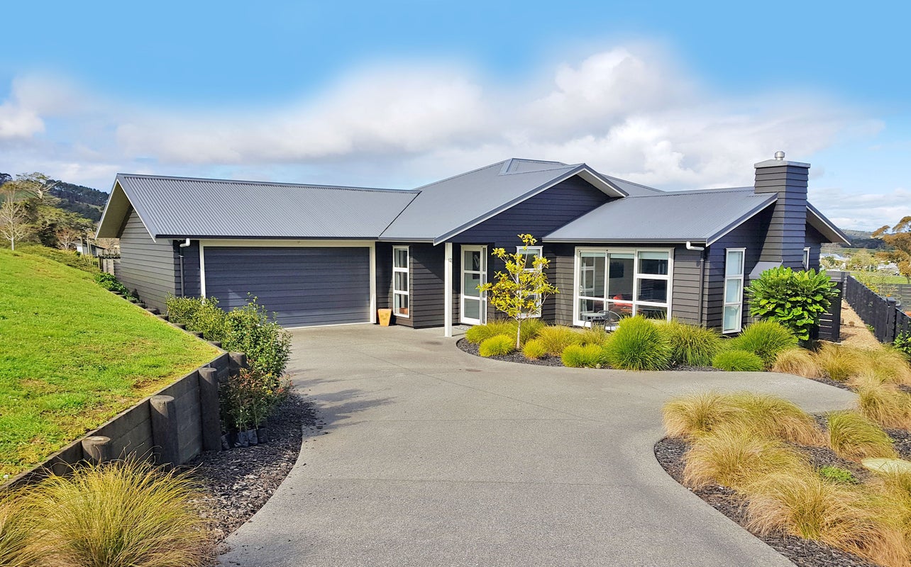 12 Laly Haddon Place, Warkworth - Carousel 1