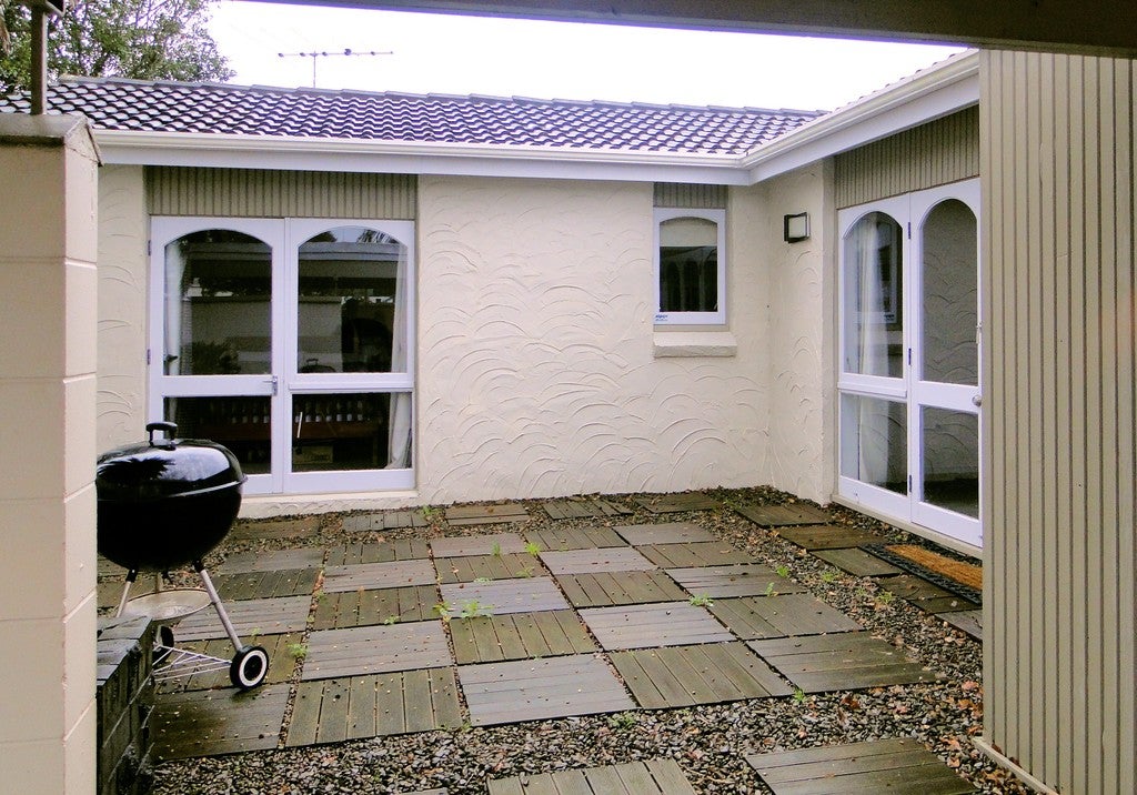 2/50 Casuarina Road, Half Moon Bay, Auckland - Carousel 8