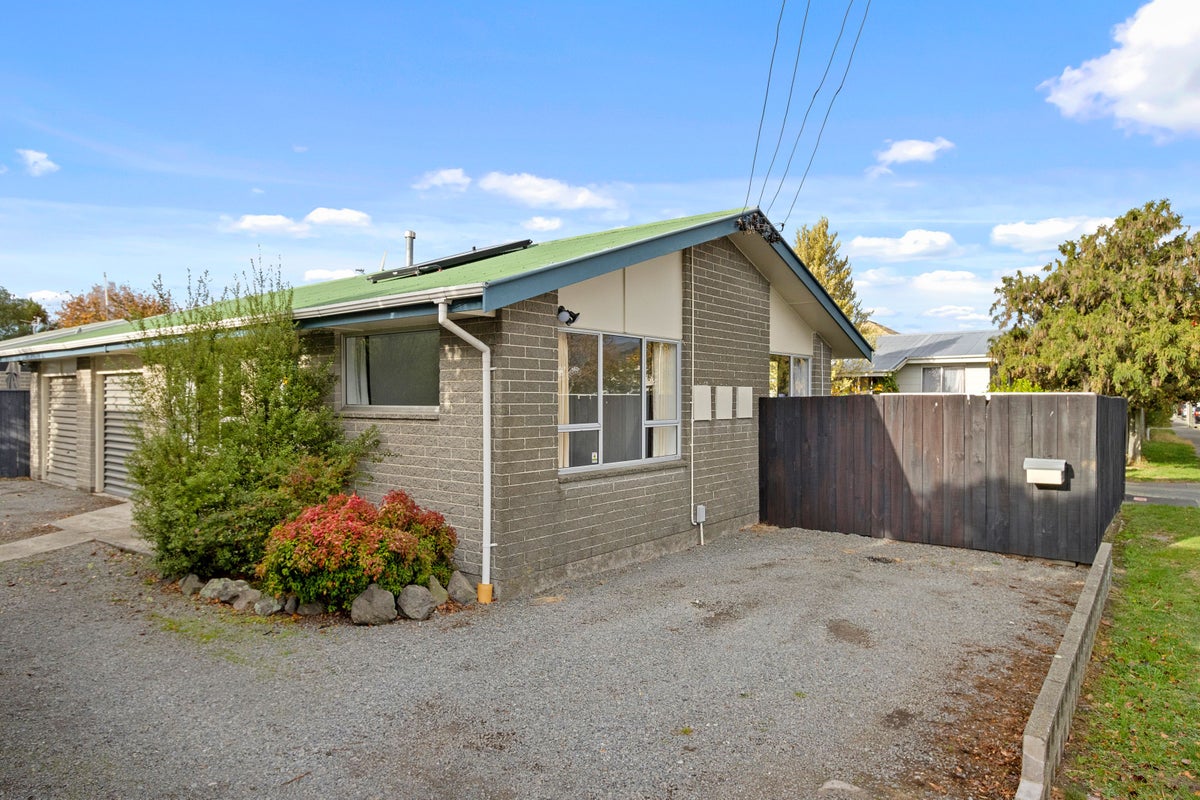 1/139 Huxley Street, Sydenham, Christchurch - Carousel 2
