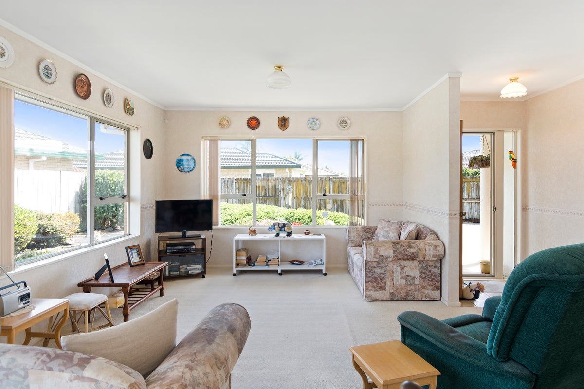 34 Ocean Crest, Papamoa Beach, Papamoa - Carousel 10