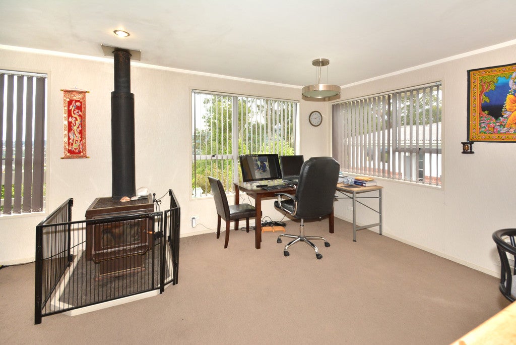 9 Watkin Street, Pine Hill, Dunedin - Carousel 10