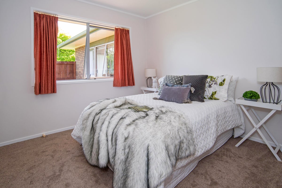 25 Evanda Crescent, Conifer Grove, Takanini - Carousel 10