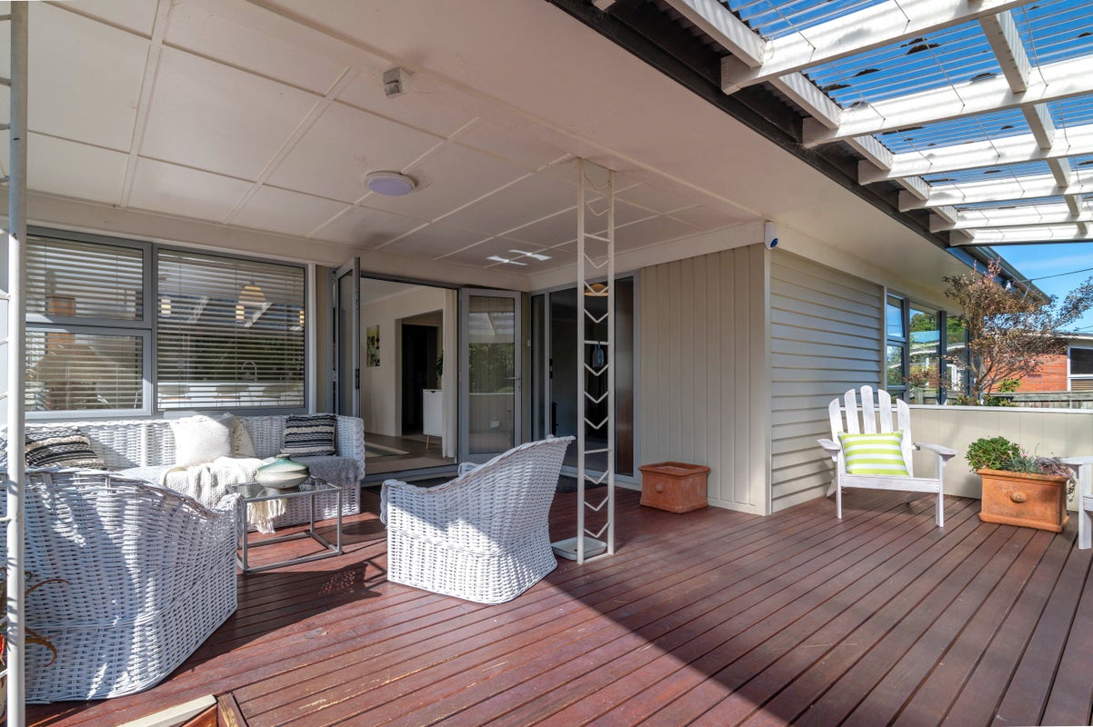 32 Carlton Street, Glenholme, Rotorua - Carousel 1