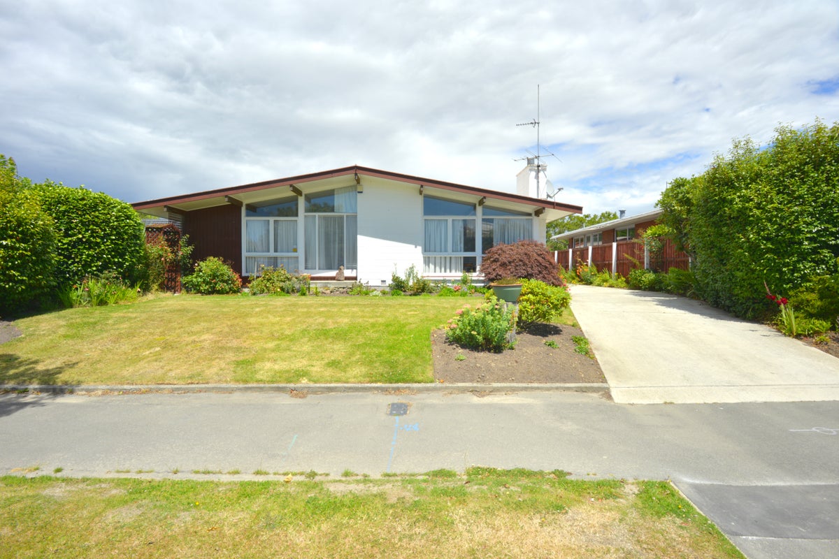 19 Ansonby Street, Russley, Christchurch - Carousel 1