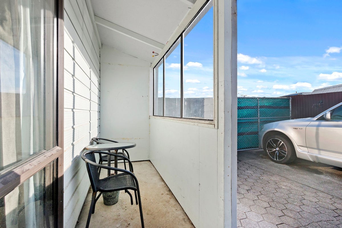 2/19 Oram Avenue, New Brighton, Christchurch - Carousel 11