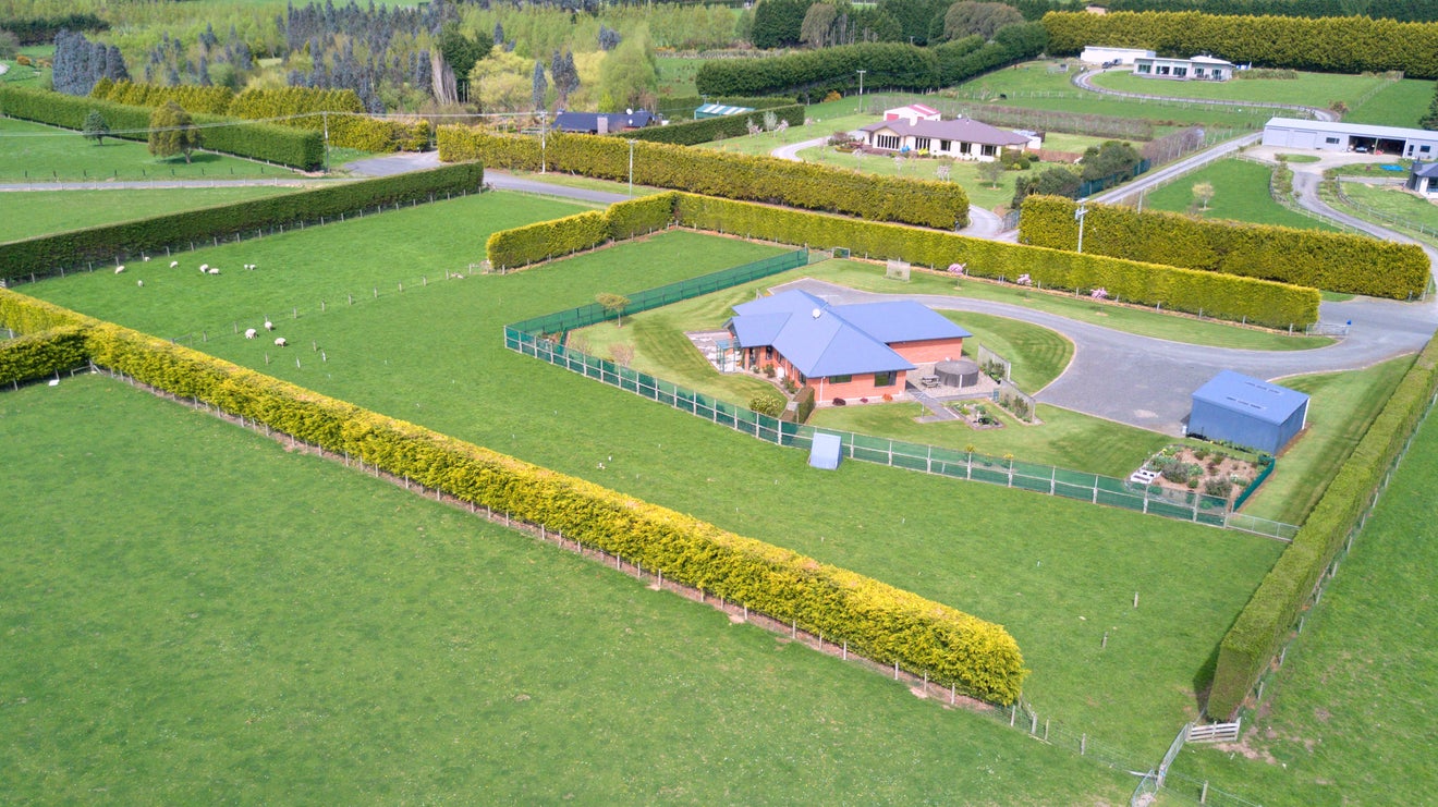 9 Beaconsfield Road, Lorneville, Invercargill - Carousel 1