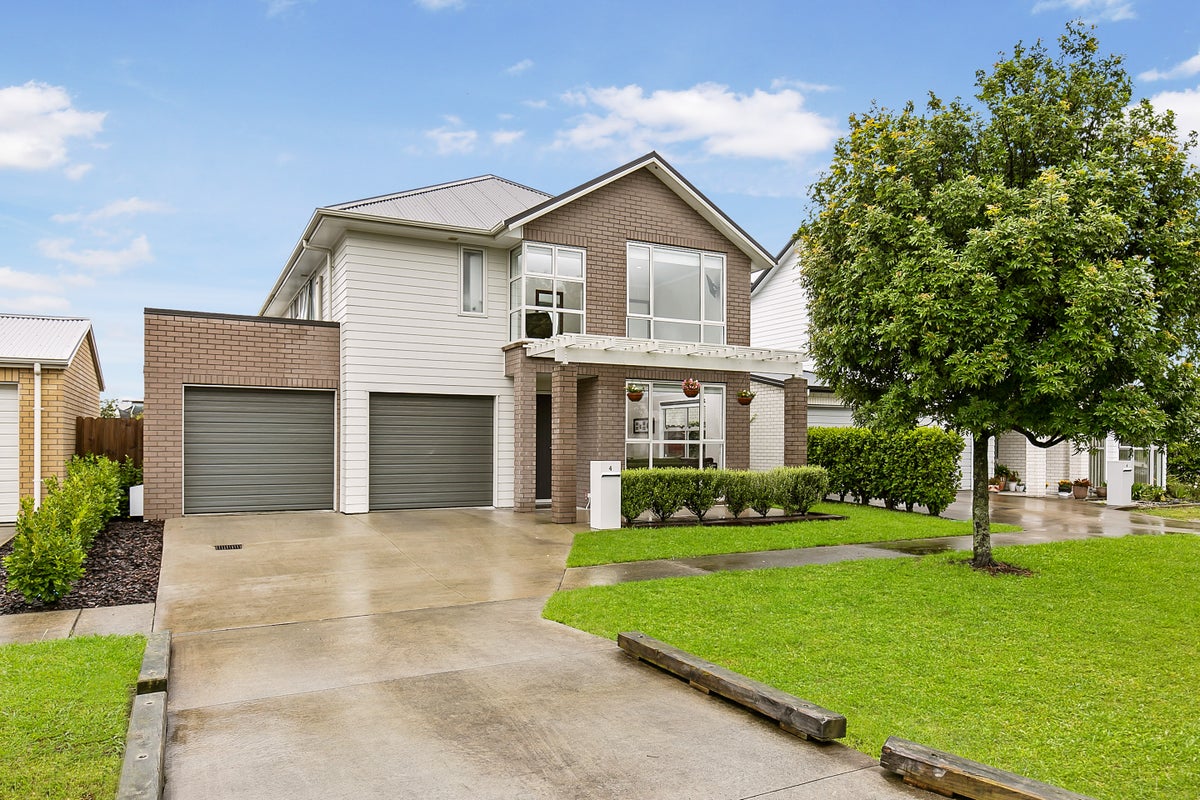 4 Tawaki Avenue, Takanini, Auckland - Carousel 1