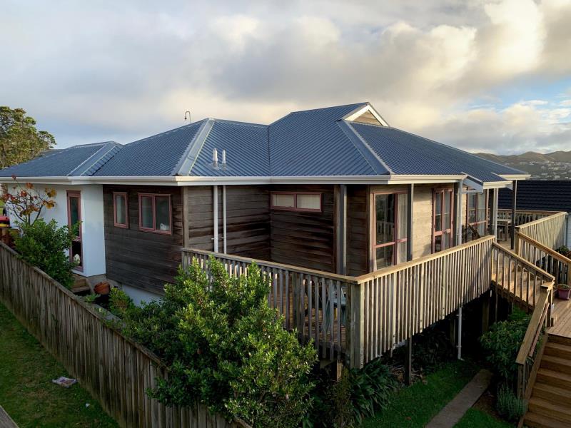 22 Pelorous Street, Paparangi, Wellington - Carousel 1