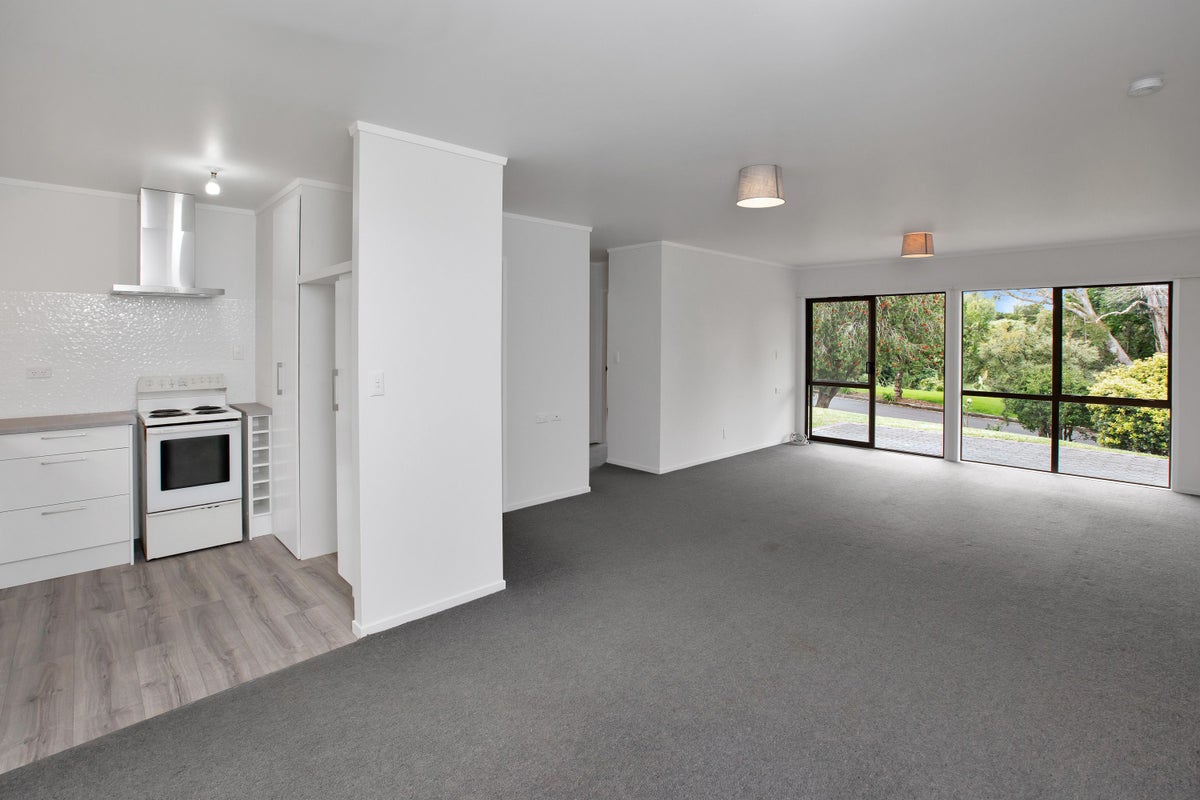 3/214 Maunu Road, HORAHORA, WHANGAREI - Carousel 2