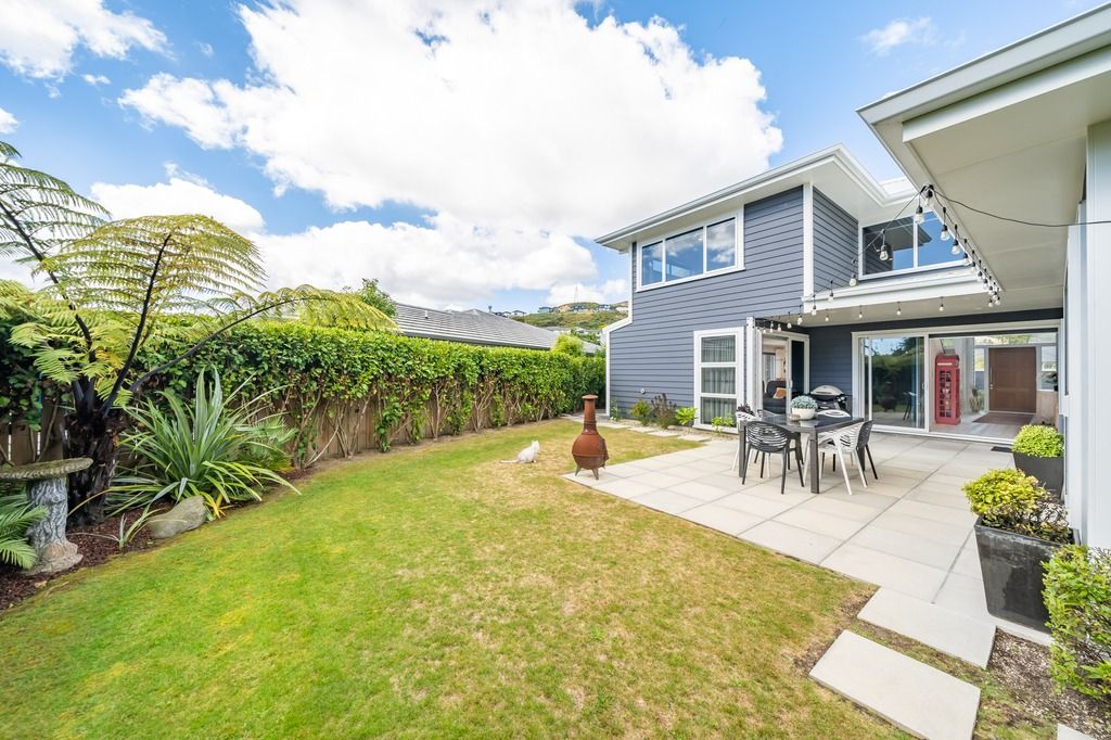 58 Resolution Drive, Whitby, Porirua - Carousel 2