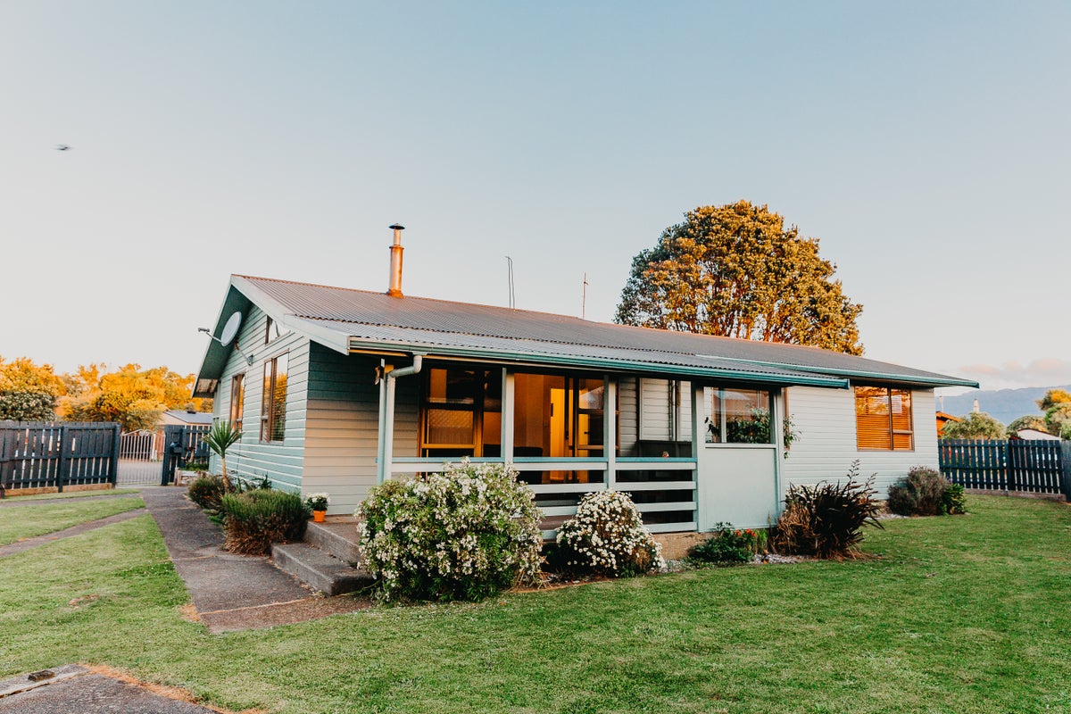 6 Ngahue Crescent, Carters Beach, Westport - Carousel 1