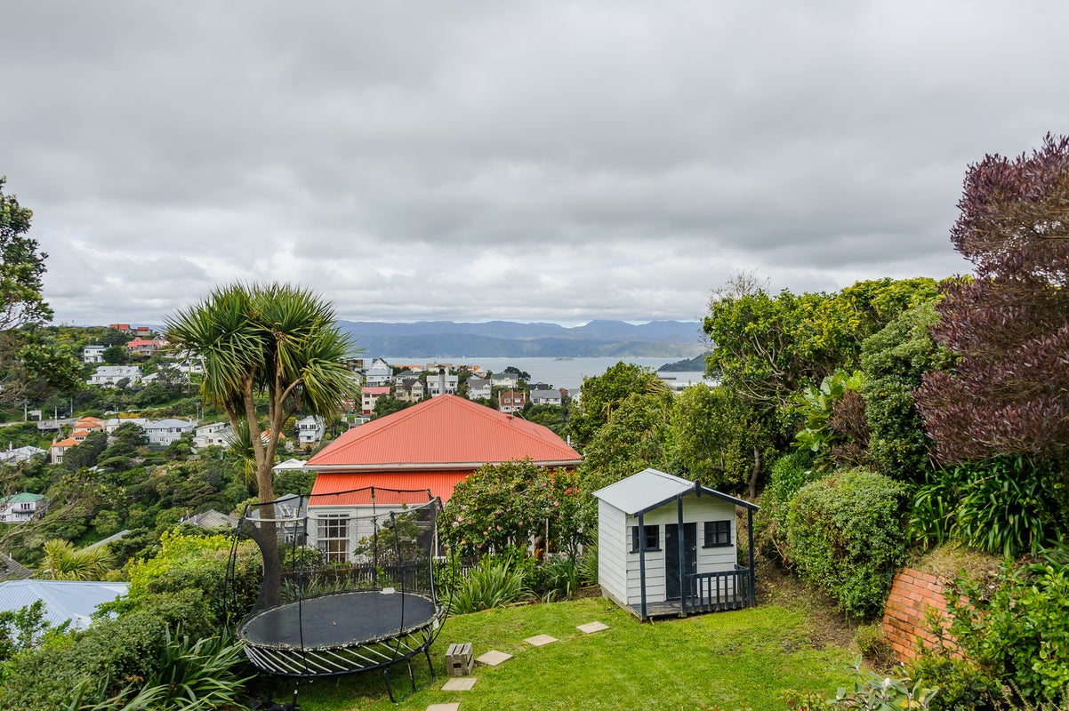 49 Pitt Street, Wadestown, Wellington - Carousel 1