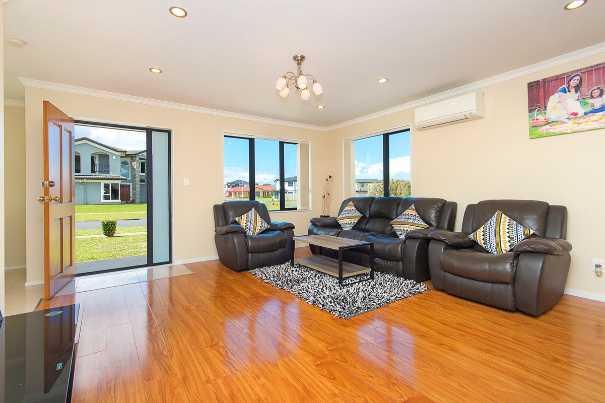 30 Reding Street, Takanini, Auckland - Carousel 2