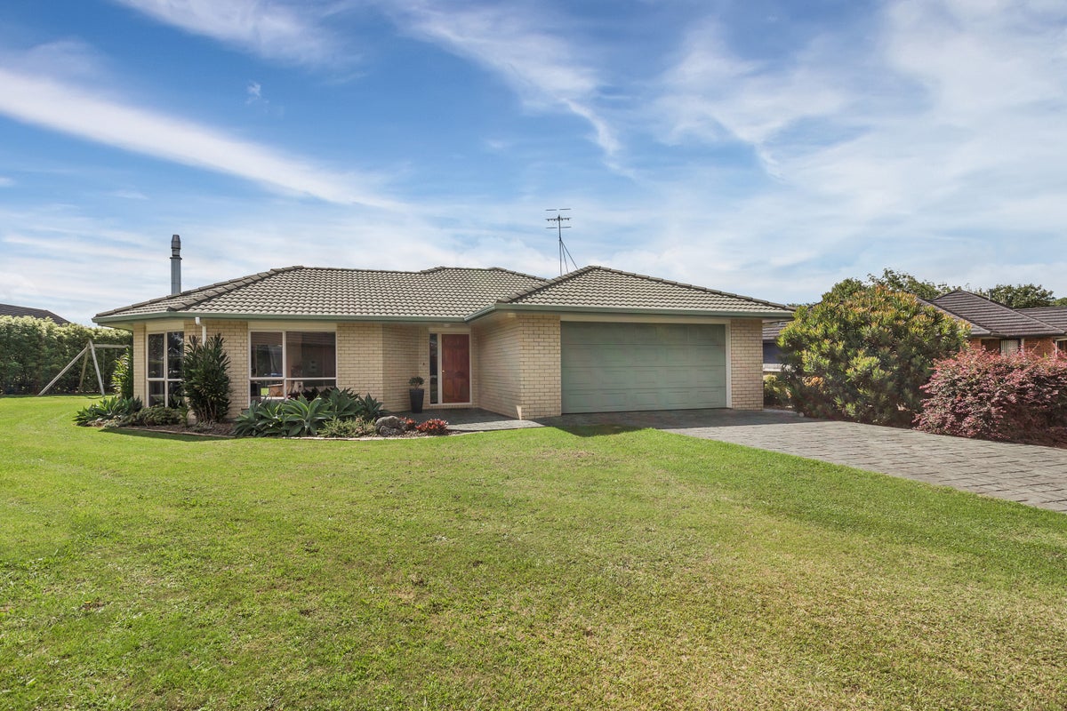 26 Chatsfield Place, Kamo, Whangarei - Carousel 2