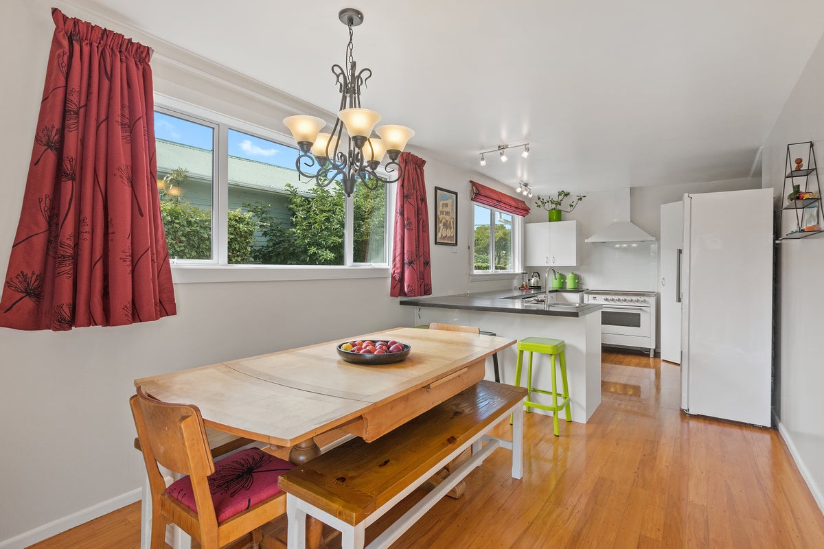 182 Union Street, New Brighton, Christchurch - Carousel 2