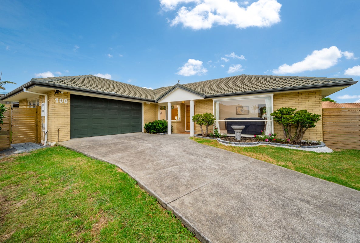 100 Bob Charles Dr, Golflands, Manukau - Carousel 2