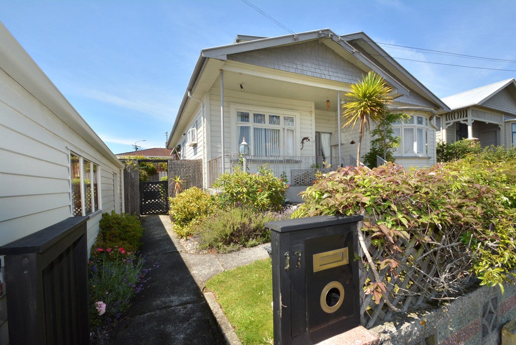 17 Crest Street, Tainui, Dunedin - Carousel 2