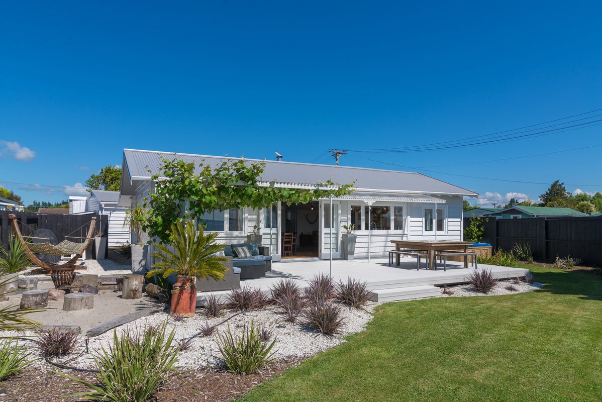17 Paraone Street, Ngongotaha, Rotorua - Carousel 1