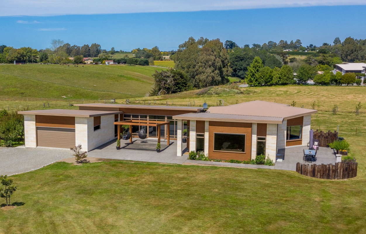 137 Rocky Hundreds Road, Fairview - Carousel 1