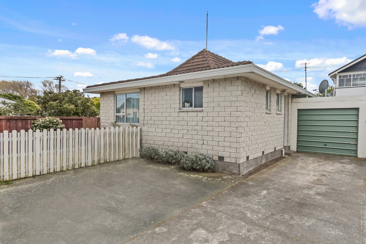 1/401 Keyes Road, New Brighton, Christchurch - Carousel 2