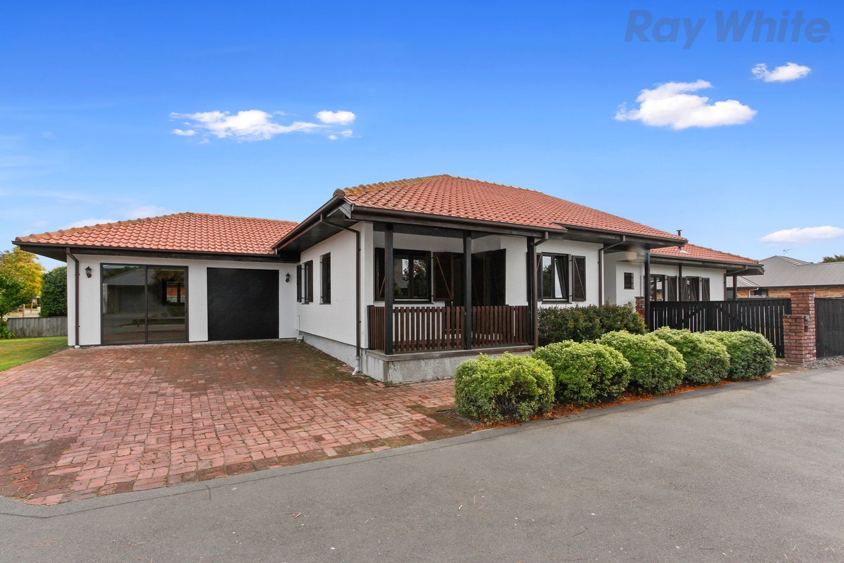 24 Sovereign Gardens, Halswell, Christchurch - Carousel 1