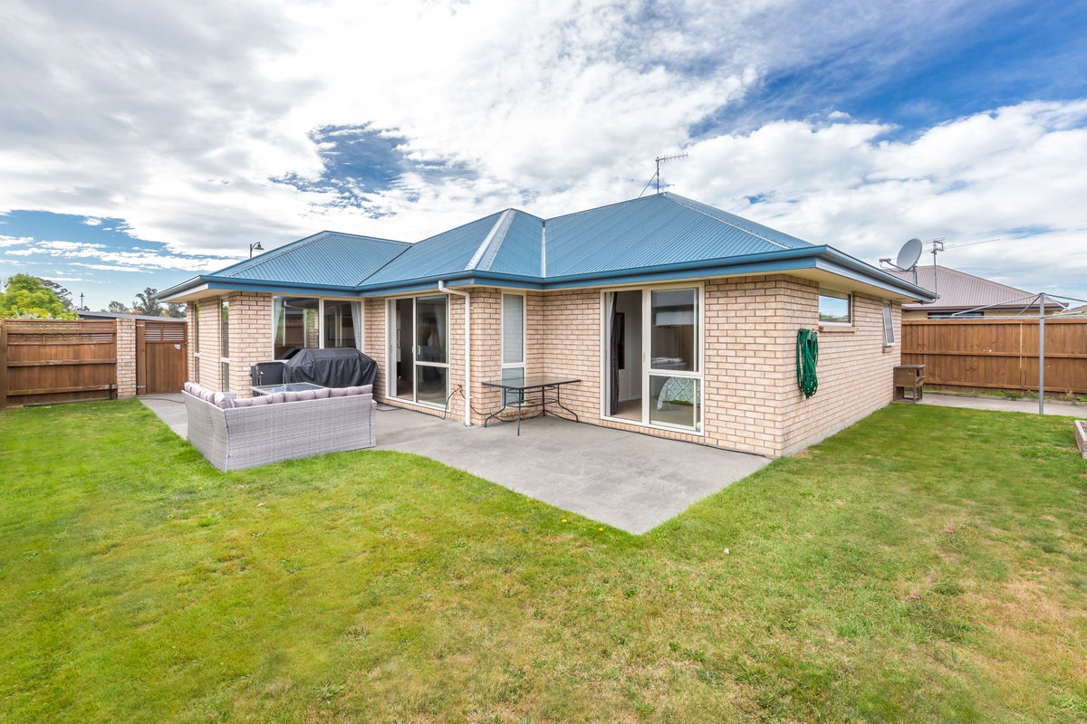 6 Vesper Lane, Yaldhurst, Christchurch - Carousel 1