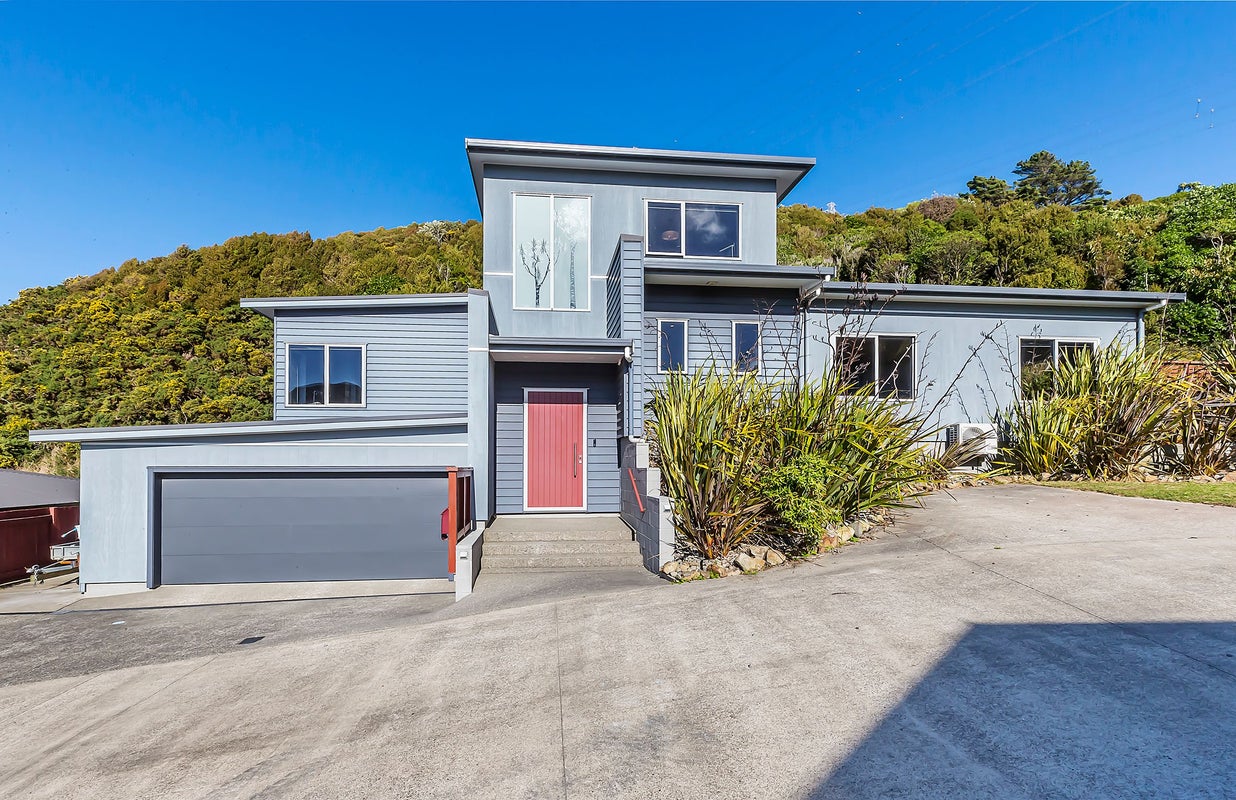 75 Downing Street, Crofton Downs, Wellington - Carousel 1