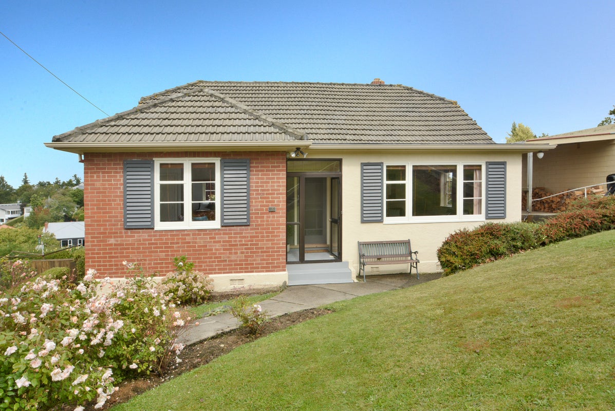 132 Balmacewen Road, Wakari, Dunedin - Carousel 1