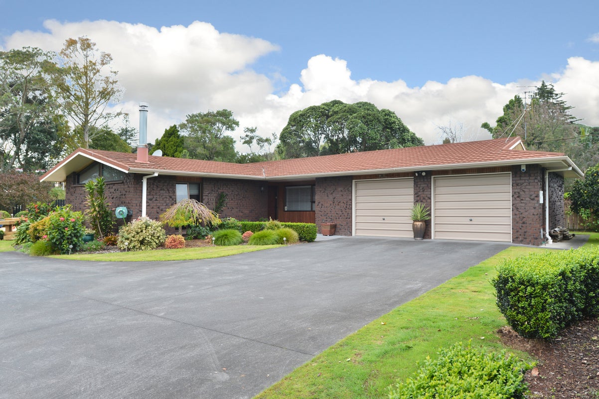 15 Carr Street, Kamo, Whangarei - Carousel 2