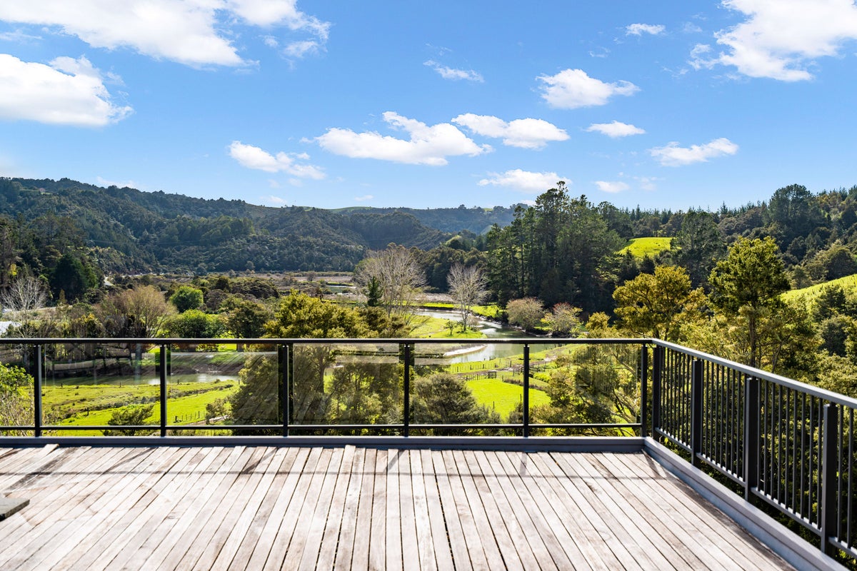 56 Clemo Road, Whangarei - Carousel 1