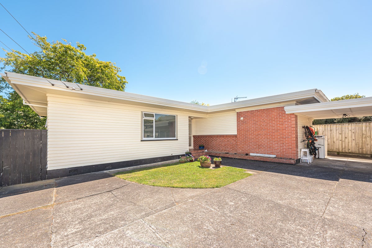 43 Brassey Road, Saint Johns Hill, Whanganui - Carousel 20