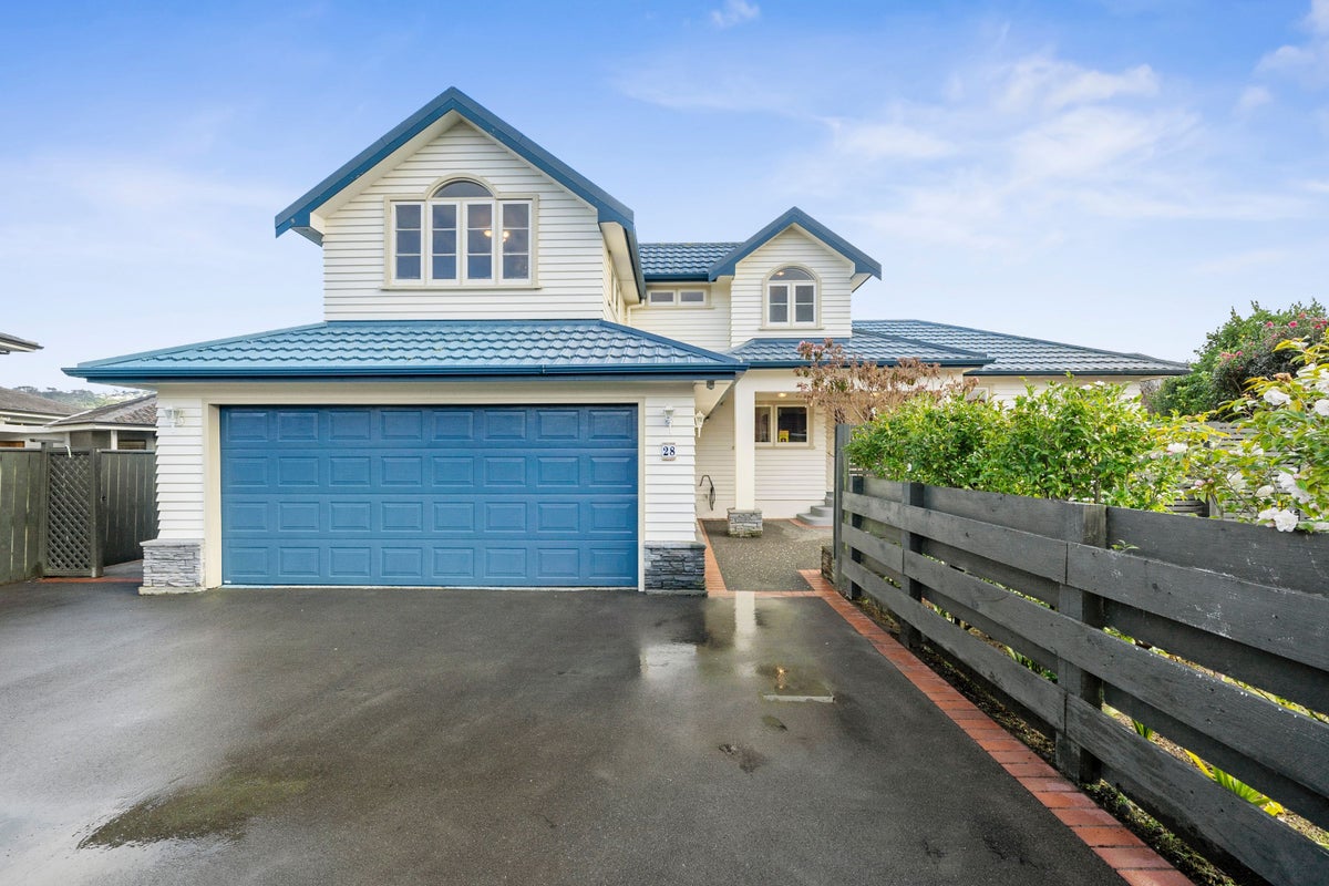 28 Hathaway Avenue, Boulcott, Lower Hutt - Carousel 2
