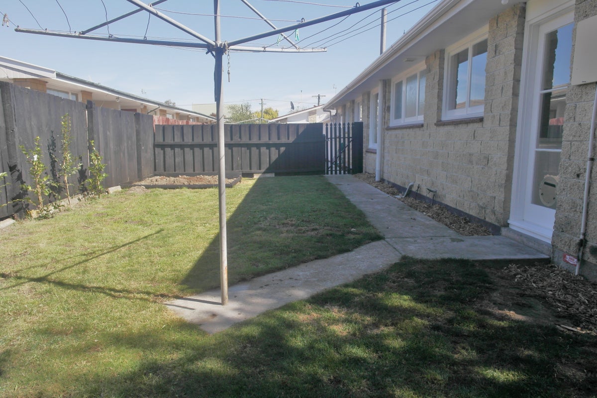 4/30 Geraldine Street, Edgeware, Christchurch - Carousel 12