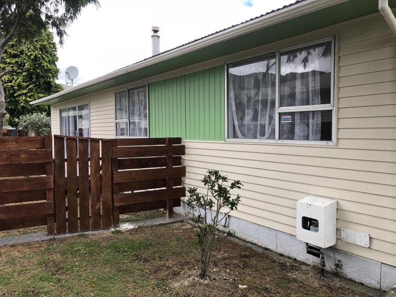 272 Wellington Road, Wainuiomata, Lower Hutt - Carousel 1