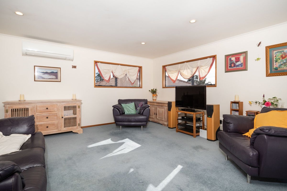 4 Sunhill Road, Sunnyvale, Auckland - Carousel 10