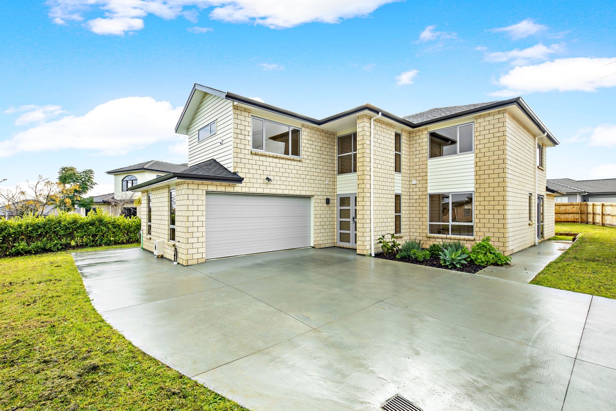 243 Harbourside Drive, Karaka, Papakura - Carousel 1