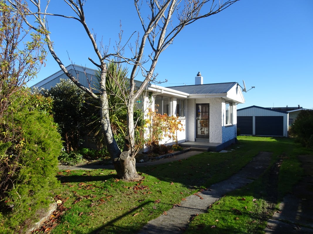 22 McDougall Street, East Gore, Gore - Carousel 1